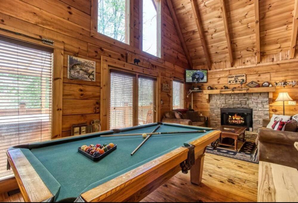 Lazy Bear Cabin Sevierville Luaran gambar