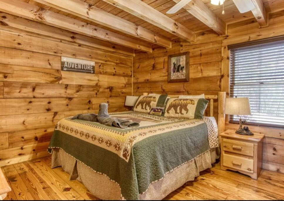 Lazy Bear Cabin Sevierville Luaran gambar